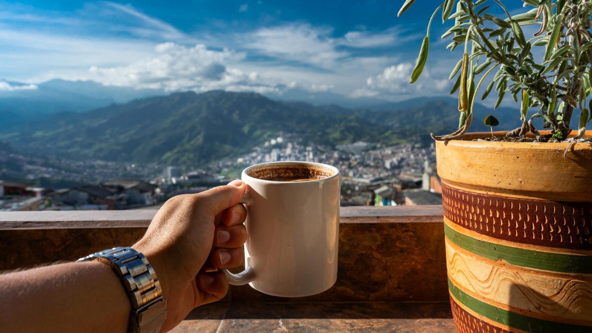 Casa Mama Hotel Manizales Bagian luar foto